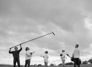 Gastspiel im Schloss: Hruba Hudbá macht am 17. Mai „grobe Musik“ Gastspiel im Schloss: Hruba Hudbá macht am 17. Mai „grobe Musik“