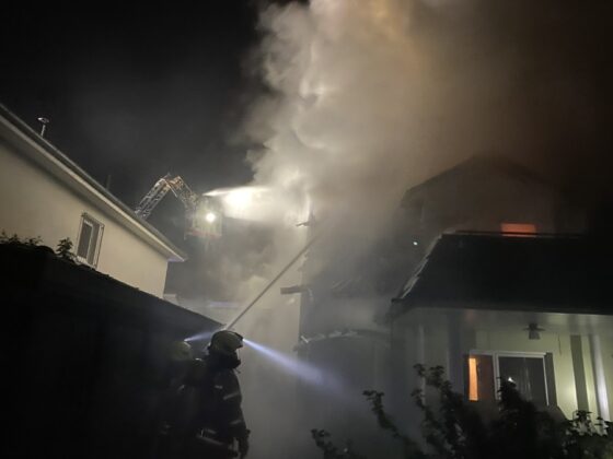 Dachstuhlbrand im Stadtteil Hannover-Davenstedt.