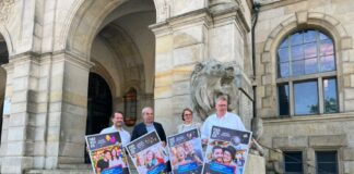 Jan Patrick Wolters, Geschäftsführer der Bayern Festhalle, Paul-Eric Stolle, geschäftsführender Vorstand des Vereins Hannoversches Schützenfest e. V. Konstanze Beckedorf, für das Schützenfest zuständige Sport- und Kulturdezernentin, Günter Evert, Geschäftsführer der MADSACK Medien Hannover GmbH & Co. KG (vo.li.)