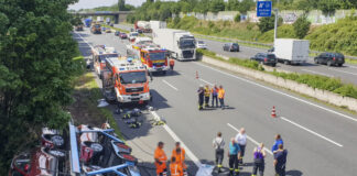 Schwerer Lkw-Unfall auf der A2 sorgt für lange Staus