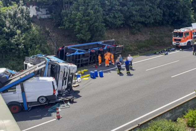 Schwerer Lkw-Unfall auf der A2 sorgt für lange Staus