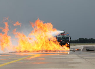 Mobile Brandsimulationsanlage am Flughafen Hannover eingeweiht
