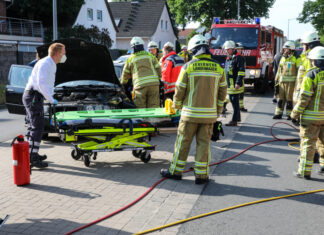 Verkehrsunfall in Kaltenweide – Frau in PKW eingeklemmt Feuerwehreinsatz