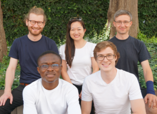 Leipziger Startup auf Weltleitmesse für Katastrophenschutz- und Rettungstechnik Disaster-Relief-Systems_Team