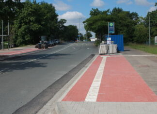 Bushaltestellen in der Bayernstraße sind barrierefrei Bushaltestellen in der Bayernstraße sind barrierefrei