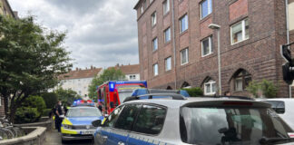 Hannover-Limmer: 57-Jährige mit Stichverletzungen in Wohnung aufgefunden
