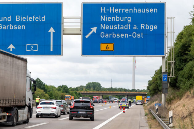 Verkehrsunfall A2 bei Herrenhausen