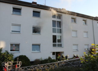 Küchenbrand in Altgarbsen Feuerwehreinsatz