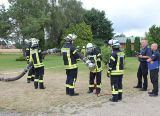 Feuerwehr Garbsen beendet Truppmannausbildung erfolgreich Feuerwehrausbildung