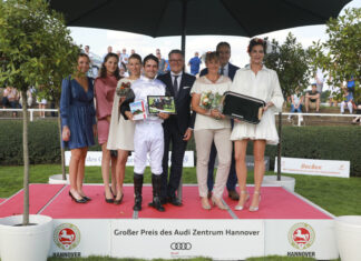 Ascot Flair lockt 12.500 Besucher auf die Neue Bult Audi Ascot-Renntag - Neue Bult