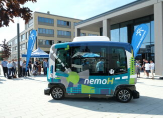 Einsatz für nemoH: Region Hannover testet autonomen Shuttlebus Einsatz für nemoH: Region Hannover testet autonomen Shuttlebus