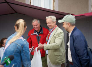 Sechs Monate Krieg in der Ukraine Der Präsident der Johanniter-Unfall-Hilfe e.V. und der Herrenmeister des Johanniterordens waren in den vergangenen Tagen in der Westukraine, um sich ein Bild über die Bedarfe und die laufenden Aktivitäten der Johanniter zu machen.