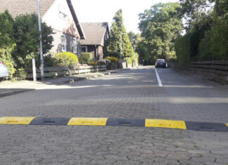 Mehr Schutz für Fußgänger im Umfeld der Kita Krähenwinkel Bodenschwellen in der Wiesenstraße.