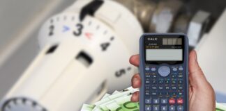 Heizung - Geld - Taschenrechner - Heizkostensteigerung