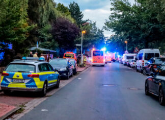 Brand im Abstellraum eines Hochhauses am Nobelring Feuerwehreinsatz