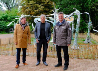 Aus Kunststoff wird Kunst-Stoff Aus Kunststoff wird Kunst-Stoff