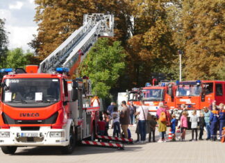 Tausende besuchen Celler Feuerwehr am Samstag beim Tag der offenen Tür Tag der offenen Tür bei der Feuerwehr in Celle.