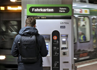 Generationswechsel im Frühjahr 2024: ICA baut die neuen Fahrkartenautomaten Startschuss für den Generationswechsel bei den Fahr-kartenautomaten der ÜSTRA ist erfolgt.