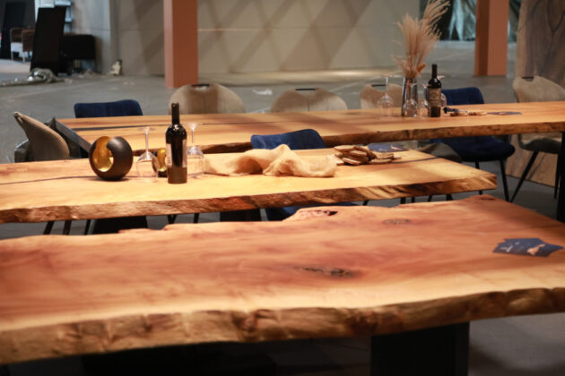 Bei Oakbrother gibt es hochwertige Tische - Inspiriert von der Natur