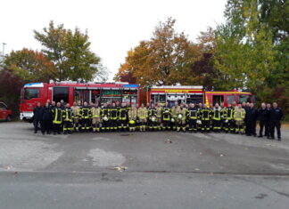 Truppführerlehrgang im Brandschutzabschnitt I Teilnehmer|innen am Truppführerlehrgang des Brandabschnitts I