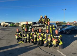 Garbsener Feuerwehren auf Fortbildung feuerwehrübung