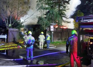 Wohnhaus in Resse durch Feuer zerstört Feuerwehreinsatz