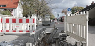 Fahrbahnsanierung Reuterdamm