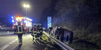 Verkehrsunfall auf die Autobahn BAB A2 zwischen Garbsen und Hannover-Herrenhausen.
