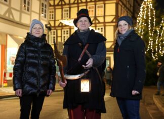 Stattreisen führt 12.200 Gäste durch Hannover Der Vorstand mit Andrea Lorenz-Probst, Wolfang Schiemann und Andrea Sieverding (von links)