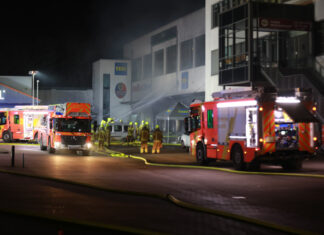 Großbrand im Einkaufszentrum in Wülfel Brand Einkaufszentrum Wülfel