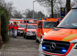 Zimmerbrand im Seniorenheim – eine Person verstirbt Brand in Wohnstift