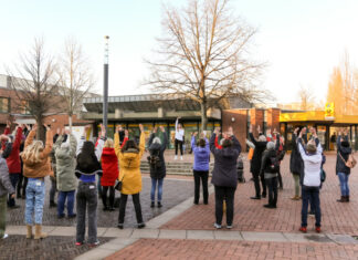 Aktionstag „One billion rising“ in Langenhagen mit toller Resonanz "one billion rising" - Langenhagen