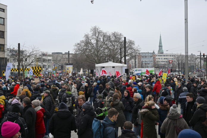 Über 220.000 Teilnehmende bei Klimastreiks in ganz Deutschland