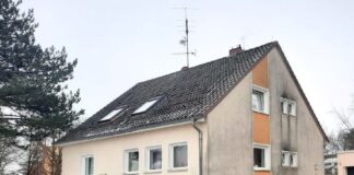 Das alte Hausmeistergebäude wird ab dem 24. März zurückgebaut, um Platz zu schaffen für die Erweiterung der Grundschule Engelbostel.