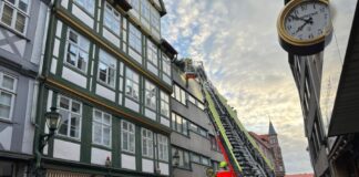 Feuerwehreinsatz in Hannovers Altstadt - Wohnungsbrand