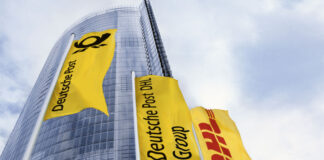 Symbolbild: Flaggen - Deutsche Post DHL Group