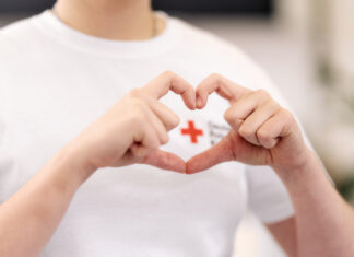 DRK-Infoveranstaltung: Ausbildung zum ehrenamtlichen Schlaganfall-Helfenden in Langenhagen Symbolfoto: Rotes Kreuz bietet Schlaganfall-Betroffenen in Langenhagen Hilfe an.