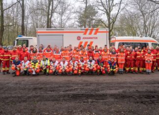 Gemeinsam im Einsatz: DRK, DLRG und Johanniter rücken aus zu einer Übung am Altwarmbüchener See DRK, DLRG und Johanniter üben gemeinsam den Ernstfall.