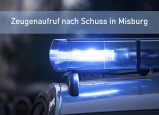 Zeugenaufruf: Polizeibeamter gibt Schuss auf Reifen des Fahrzeugs ab Blaulicht - Symbolbild