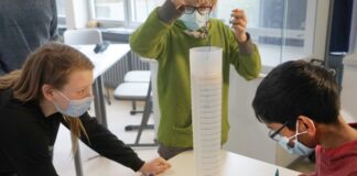 Für Schulen: Experimente zum Ausleihen.