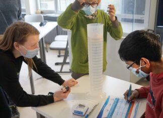 Für Schulen: Experimente zum Ausleihen Für Schulen: Experimente zum Ausleihen.