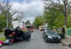 PKW überschlägt sich nach Verkehrsunfall in Hannover-Mittelfeld.