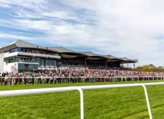 Renntag der Landwirtschaft auf der Galopprennbahn Neue Bult Pferderennen - Neue Bult