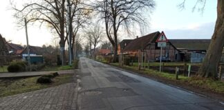 Im Zuge der Sanierung der Ortsdurchfahrt Altenhorst wird die Stadt die erheblichen Schäden in der Fahrbahn beseitigen.
