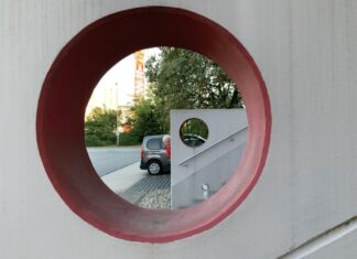 „WiesenauerGeschichte(n)“ – Neues Foto-Projekt bei win e.V. Unter dem Titel "Wiesenauer Geschichte(n)" sind Bewohner und Bewohnerinnen aus dem Quartier eingeladen, Geschichten, die ihre Verbundenheit mit dem Viertel zeigen, zu erzählen.