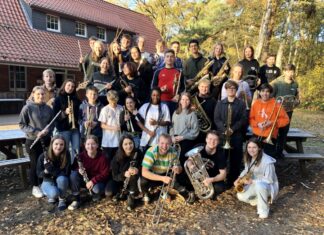Frühjahrskonzert der Musikschule: Jugendblasorchester meldet sich mit fulminantem ersten Auftritt nach Corona zurück Das Jugendblasorchester der Musikschule Langenhagen.