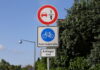Entlang der Fahrradstraße -Karl-Kellner-Straße- gilt die neue Verkehrsregelung „Anlieger frei“.