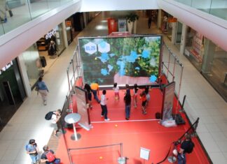 Langenhagen: Sommerferien-Action im CCL LED-Multiballwand sorgt für leuchtende Augen und jede Menge Spaß.