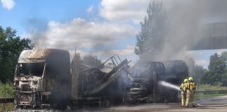 Feuerwehreinsatz LKW Brand auf der A7 bei Großburgwedel