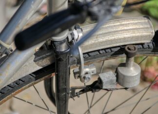 Mobile Fahrradwerkstatt zur Selbsthilfe startet in der Region Fahrrad